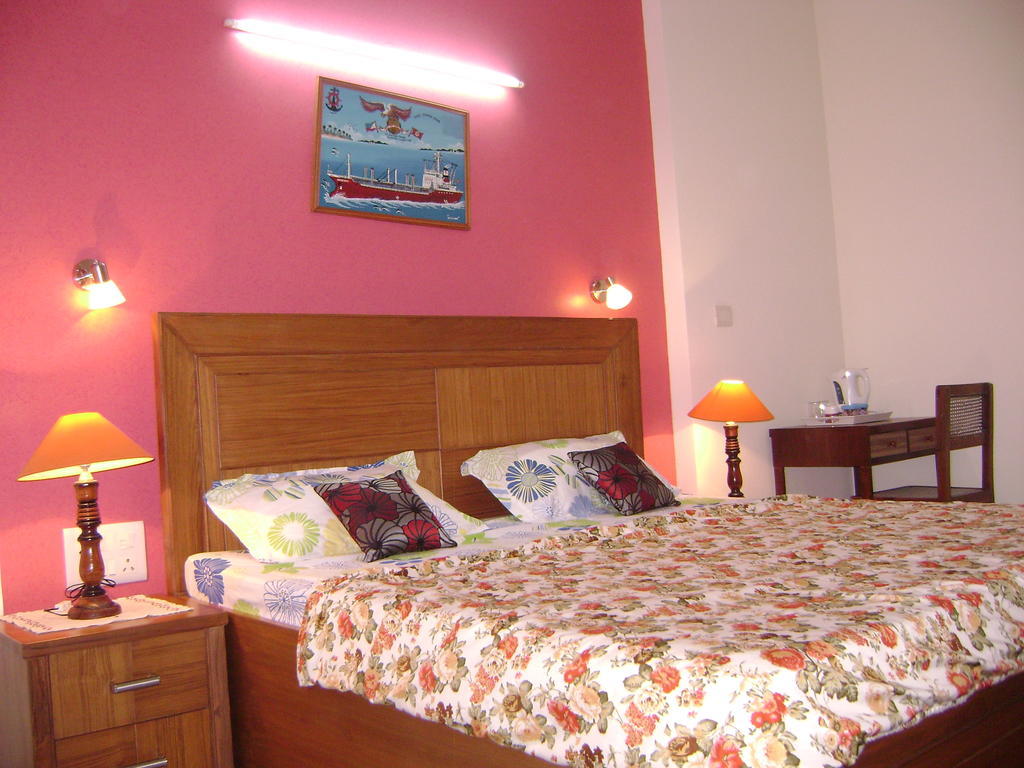 Sabs Bed And Breakfast Nuova Delhi Esterno foto